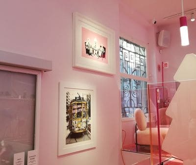 Opere di Banksy e Mr. Brainwash esposte presso Estetista Cinica con il servizio Noleggio Opere d'Arte Opere di Banksy e Mr. Brainwash esposte presso Estetista Cinica con il servizio Noleggio Opere d'Arte